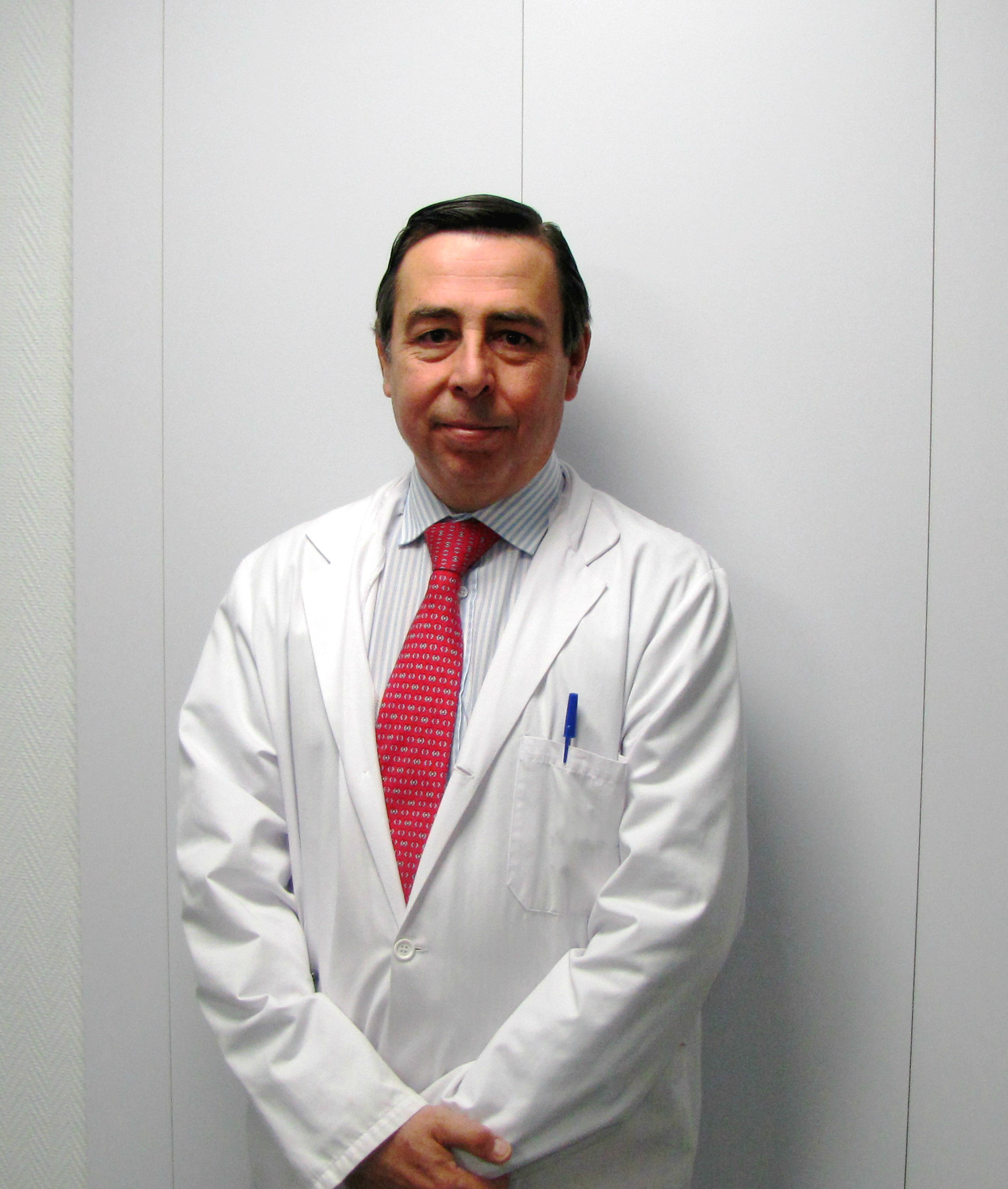 Dr. Gonzalo Bravo Fernández de Araoz